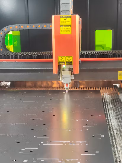 Schneidmesser in Sondergröße, HSS, rund, hochpräzises, kreisförmiges, rundes Schneidmesser aus Wolframcarbid für die Gummi- und Reifenindustrie